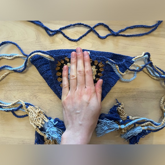 Andi Bagus Timmy Crochet Bikini - Picture 7 of 9